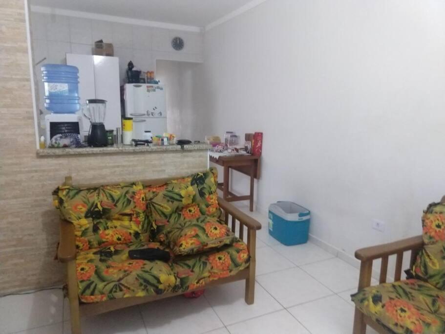 Casa Em Itanhaem Com 2 Quartos Garagem P 2 Carros, Churrasqueira, Piscina 200 M Da Praia 외부 사진