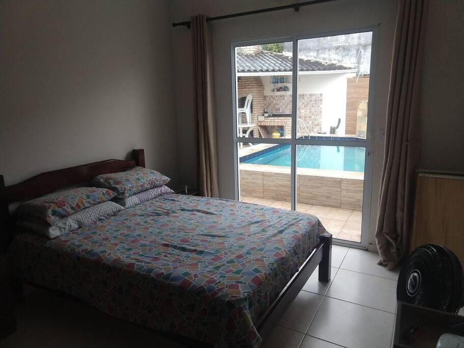 Casa Em Itanhaem Com 2 Quartos Garagem P 2 Carros, Churrasqueira, Piscina 200 M Da Praia 외부 사진
